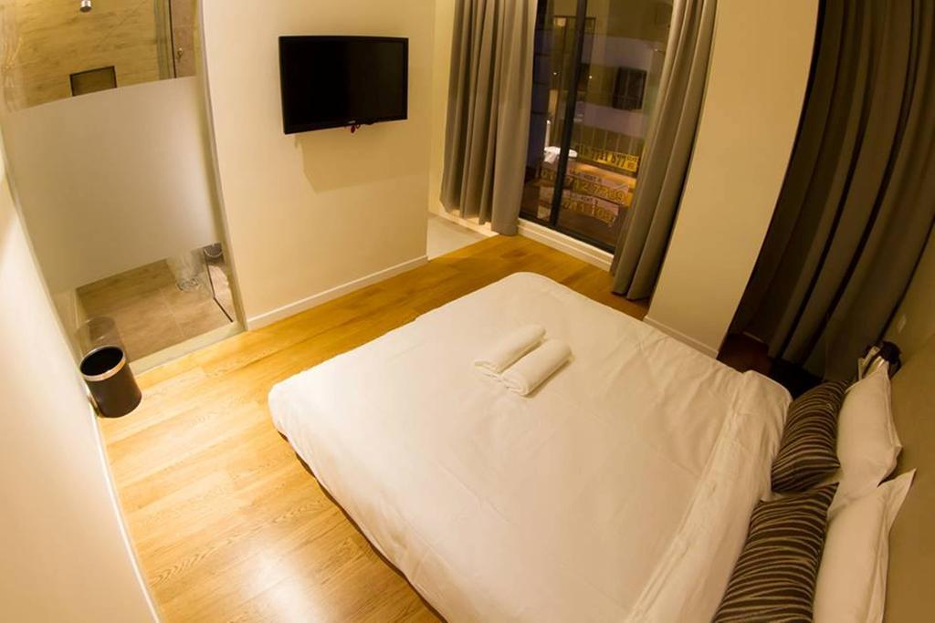 Mood Hotel Johor Bahru Oda fotoğraf