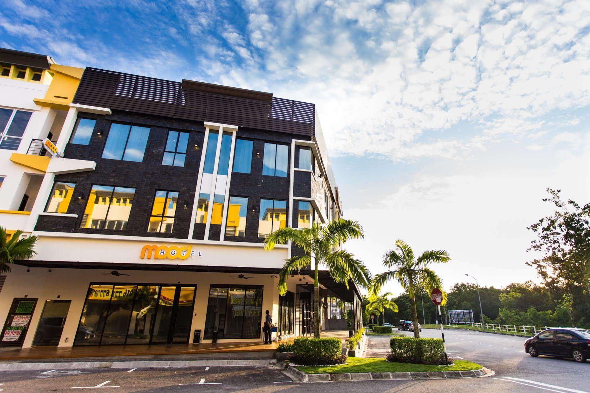 Mood Hotel Johor Bahru Dış mekan fotoğraf